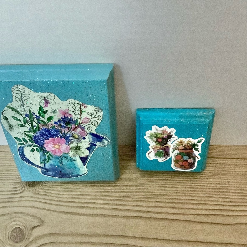 2New Handcrafted Floral Pictures
